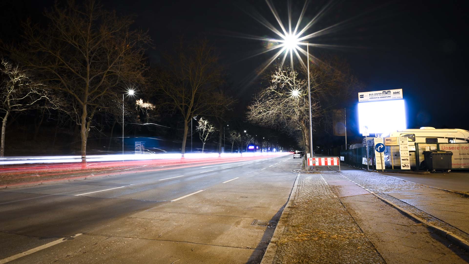HD Berlin LED Werbefläche mieten in der Charlottenburger Chaussee 47 Berlin, LED Boards mieten Berlin