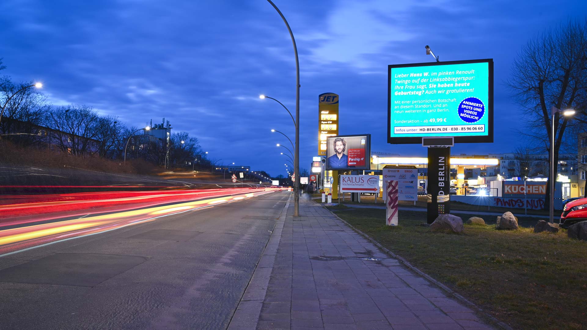 HD Berlin LED Werbefläche mieten in der Charlottenburger Chaussee 47 Berlin, LED Werbung Berlin